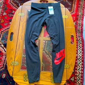 Nike woman's jogger leggings with red accent
